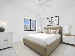 700 NE 24TH St 706, Miami FL 33137