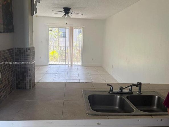 438 NE 210th Cir Ter 2024B, Miami FL 33179
