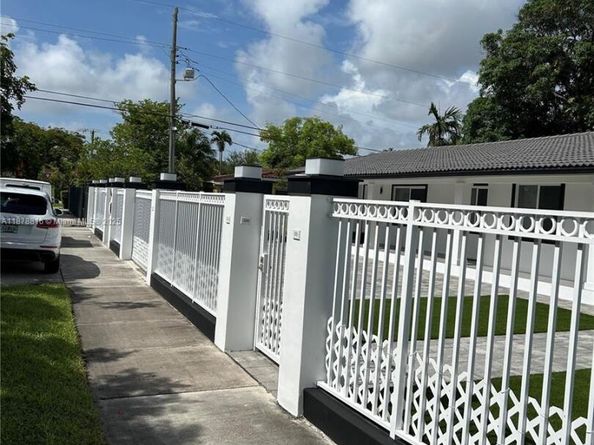400 SW 47th Ave, Coral Gables FL 33134