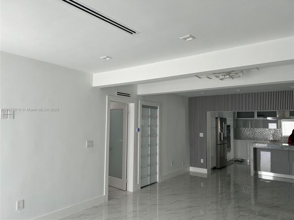 400 SW 47th Ave, Coral Gables FL 33134