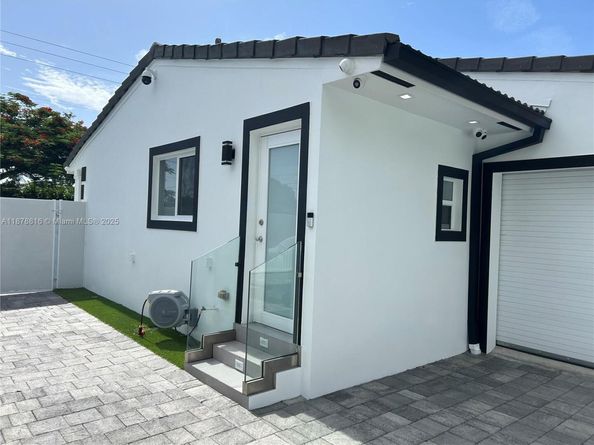 400 SW 47th Ave, Coral Gables FL 33134