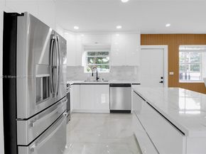 1130 NW 91st St, Miami FL 33150