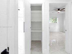 1130 NW 91st St, Miami FL 33150