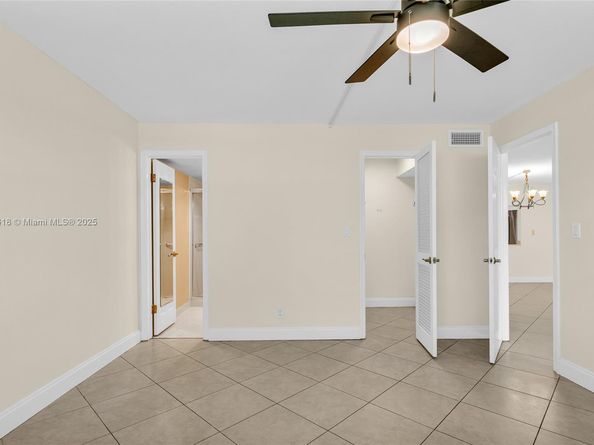 681 S Hollybrook Dr 109, Pembroke Pines FL 33025