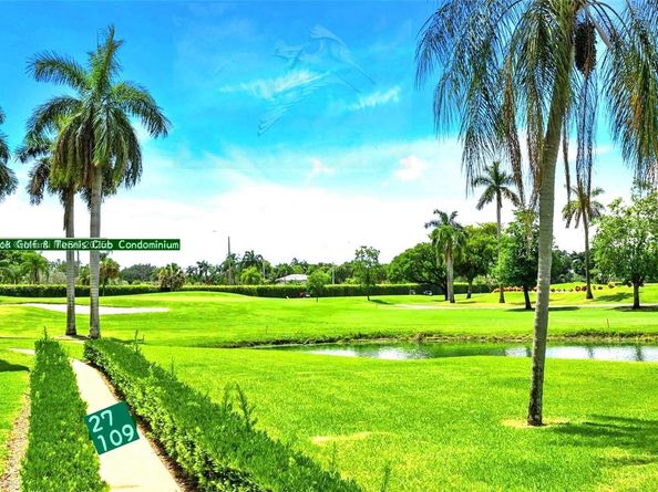 681 S Hollybrook Dr 109, Pembroke Pines FL 33025