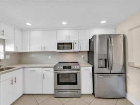 681 S Hollybrook Dr 109, Pembroke Pines FL 33025