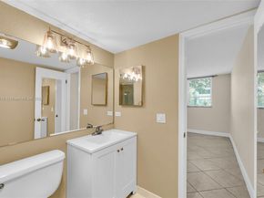 681 S Hollybrook Dr 109, Pembroke Pines FL 33025