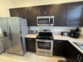 18236 SW 148th Rd, Miami FL 33187