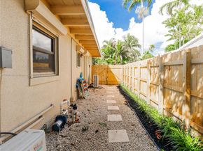 1212 NE 17th Ter, Fort Lauderdale FL 33304