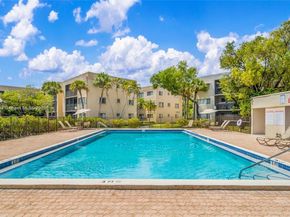 8005 SW 107th Ave 122, Miami FL 33173