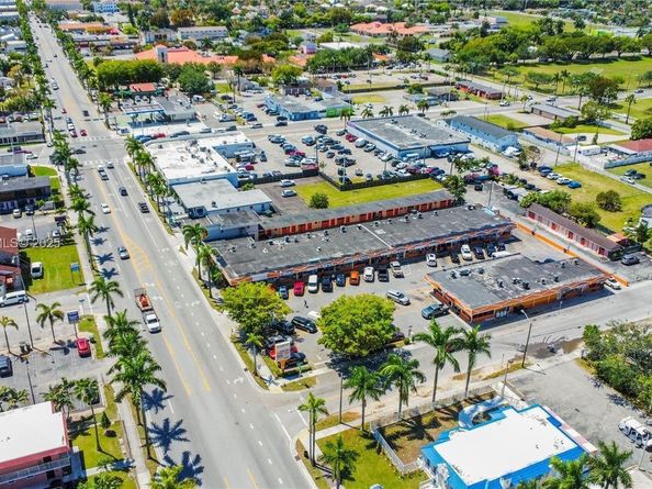 854 N Krome Ave, Homestead FL 33030