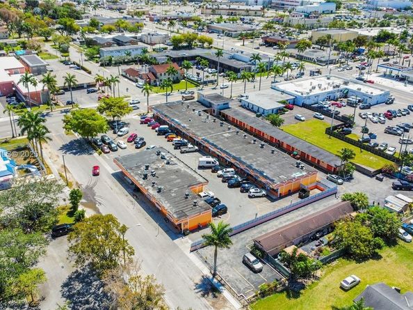 854 N Krome Ave, Homestead FL 33030