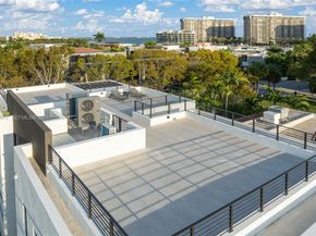 3551 Crystal Ct, Miami FL 33133