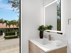 3551 Crystal Ct, Miami FL 33133