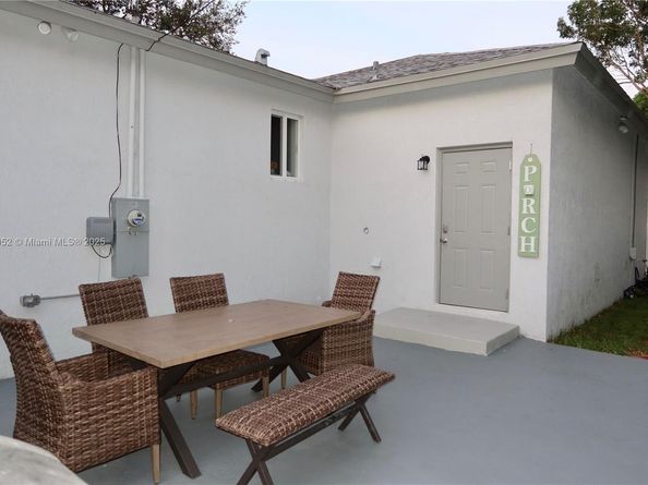 409 NW 13th Ave, Fort Lauderdale FL 33311