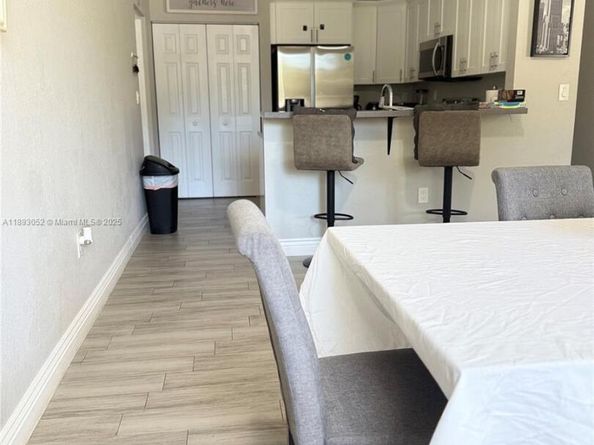 409 NW 13th Ave, Fort Lauderdale FL 33311