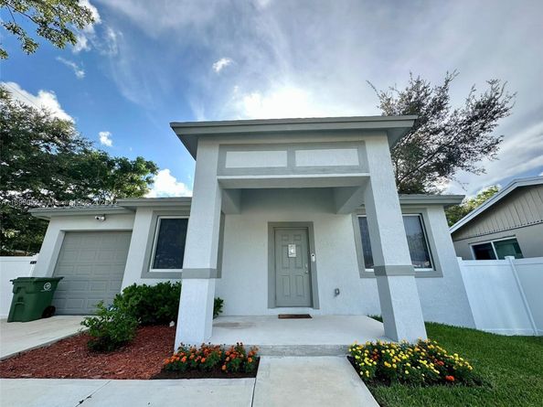409 NW 13th Ave, Fort Lauderdale FL 33311