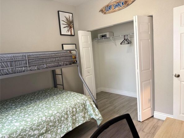 409 NW 13th Ave, Fort Lauderdale FL 33311