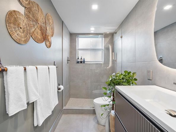 2150 Sans Souci Blvd B311, North Miami FL 33181