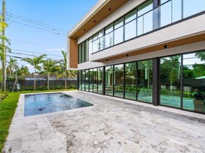 4401 SW 14th St, Miami FL 33134