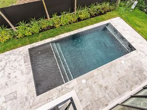 4401 SW 14th St, Miami FL 33134