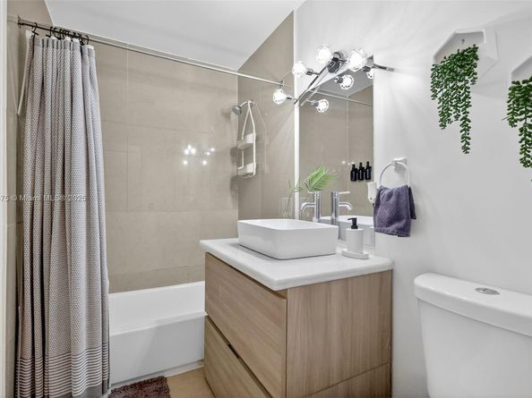 765 NW 46th St, Miami FL 33127