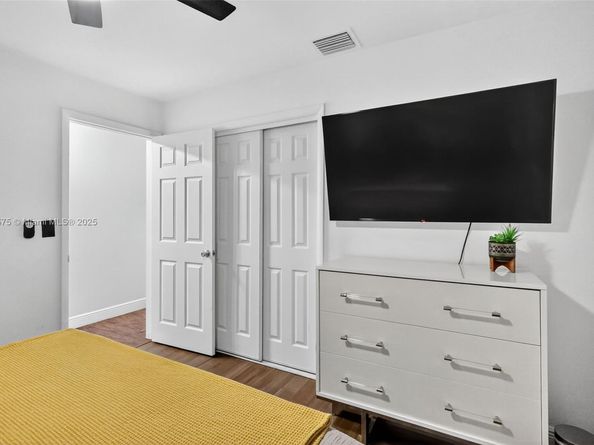 765 NW 46th St, Miami FL 33127