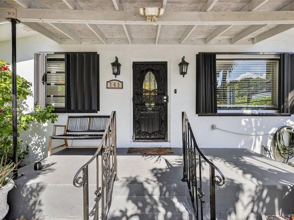 765 NW 46th St, Miami FL 33127