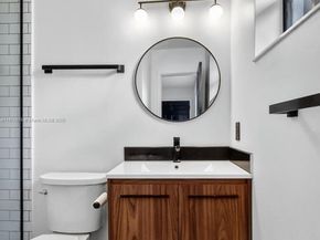 765 NW 46th St, Miami FL 33127