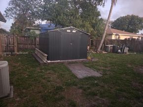 230 NW 7th Ave, Dania Beach FL 33004