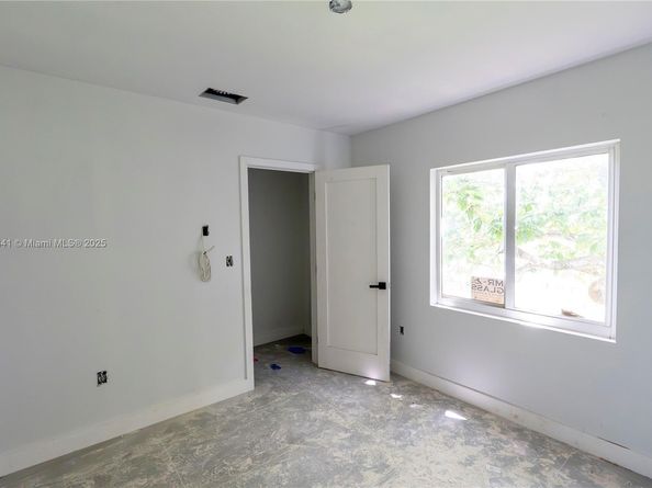 10290 SW 174th Ter, Miami FL 33157