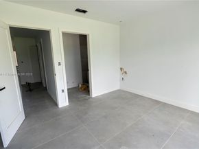 10290 SW 174th Ter, Miami FL 33157