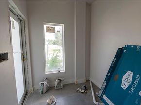 10290 SW 174th Ter, Miami FL 33157