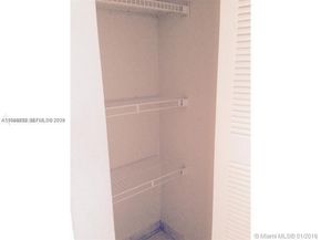 9688 Fontainebleau Blvd 205, Miami FL 33172
