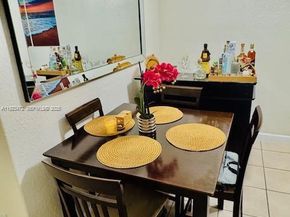 2811 SE 17th Ave 110, Homestead FL 33035