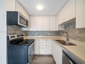 1726 Roosevelt St, Hollywood FL 33020