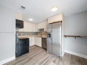 1726 Roosevelt St, Hollywood FL 33020