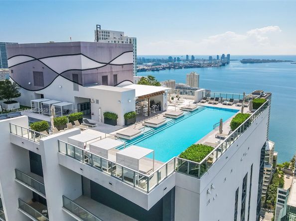 1010 Brickell Av 4203, Miami FL 33131