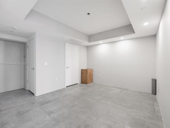 1010 Brickell Av 4203, Miami FL 33131