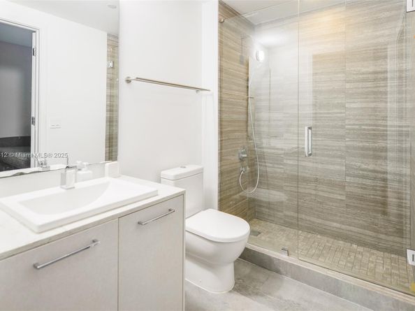 1010 Brickell Av 4203, Miami FL 33131