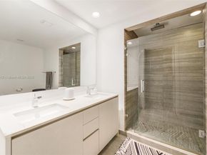 1010 Brickell Av 4203, Miami FL 33131