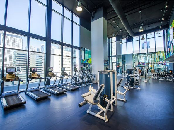 1010 Brickell Av 4203, Miami FL 33131