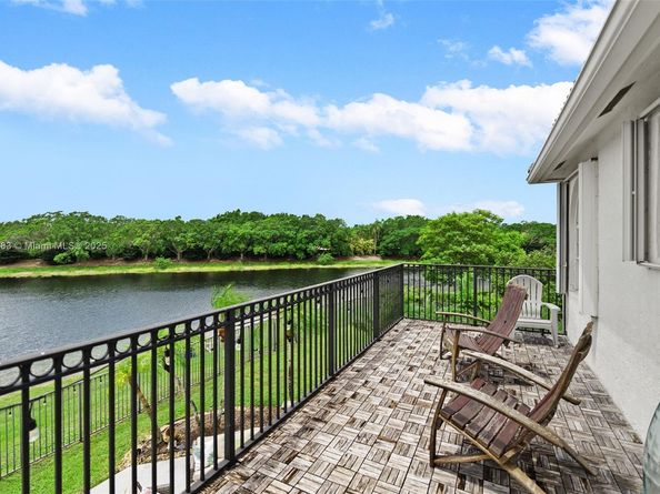 3249 Muirfield, Weston FL 33332