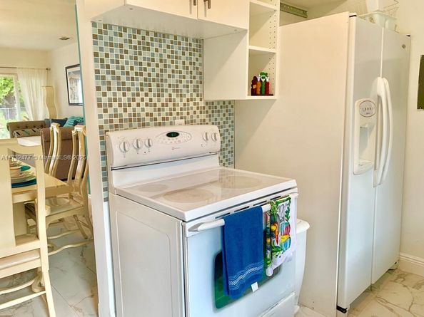 2 NE 45th St, Miami FL 33137