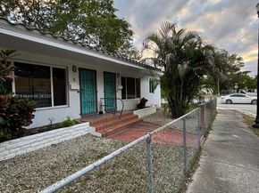 2 NE 45th St, Miami FL 33137