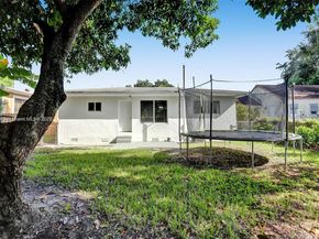 236 NW 42nd St, Miami FL 33127