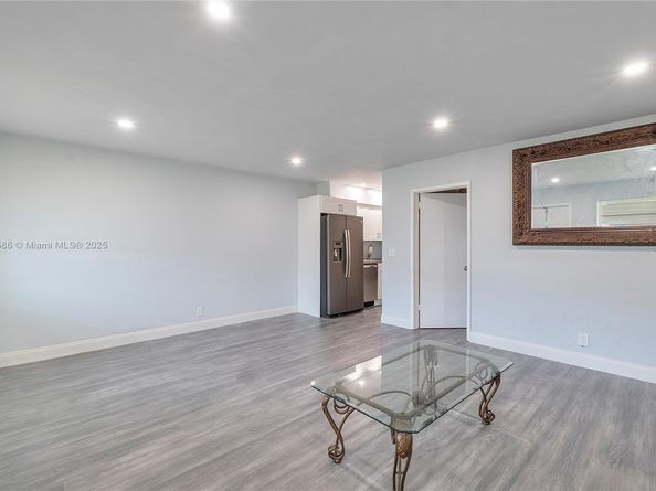2901 Polk St 5, Hollywood FL 33020