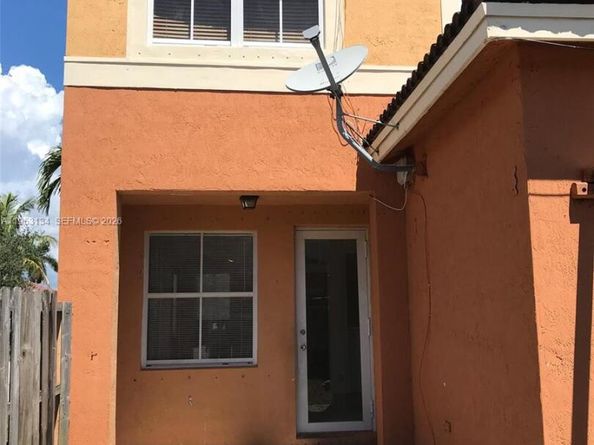 10848 SW 243rd St, Homestead FL 33032