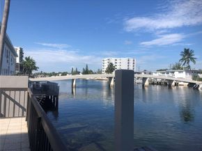 8100 Byron Ave 509, Miami Beach FL 33141