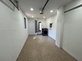 751 NE 80th St, Miami FL 33138